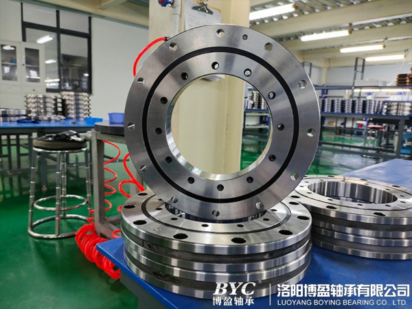 1630027644478794.jpg 交叉滾子軸承的用處.jpg